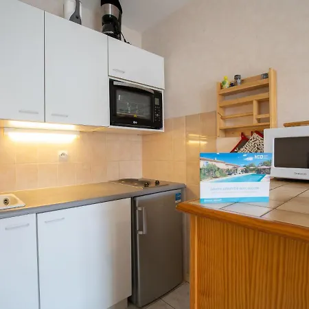 Fleur Marine-27 By Interhome *