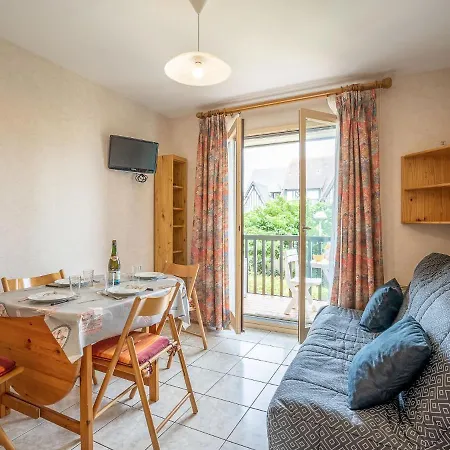 Daire Fleur Marine-27 By Interhome Cabourg